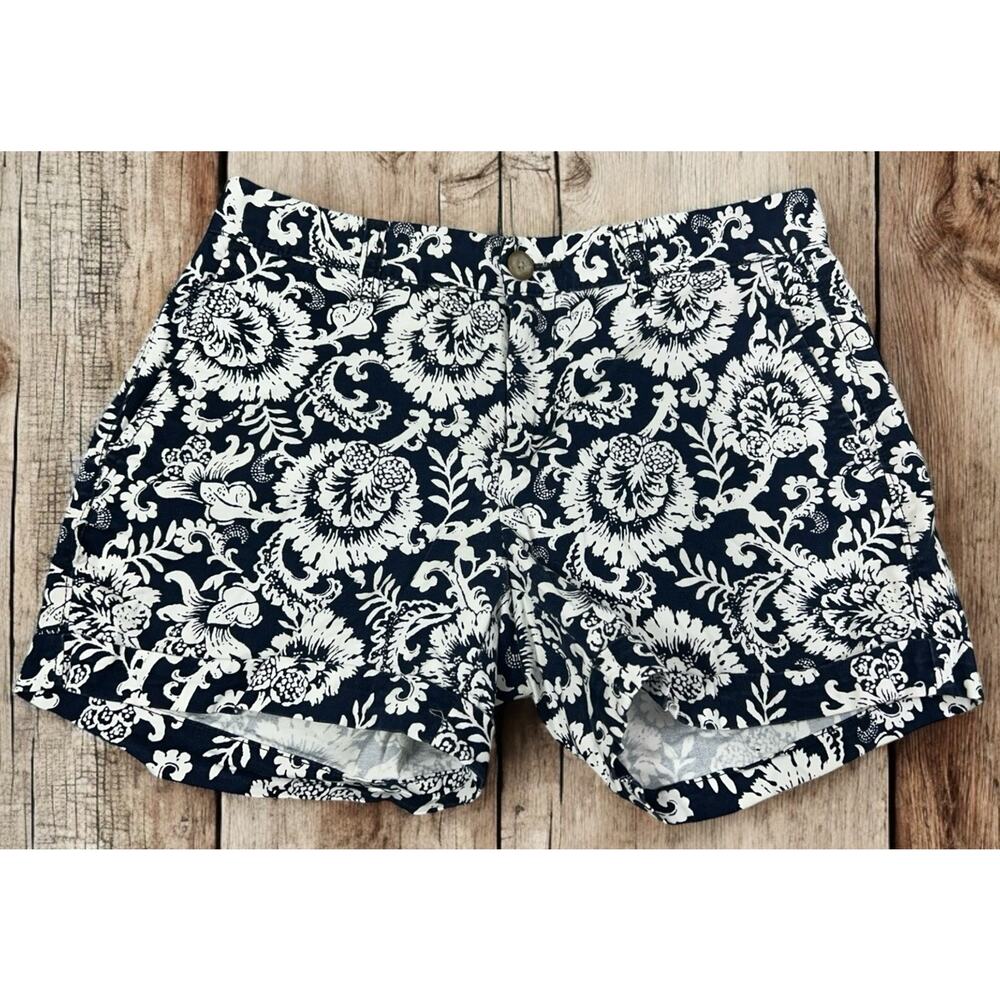 Khakis by Gap Girlfriend 4 Inch Short Sz 0 Blue White Floral Chino Shorts
